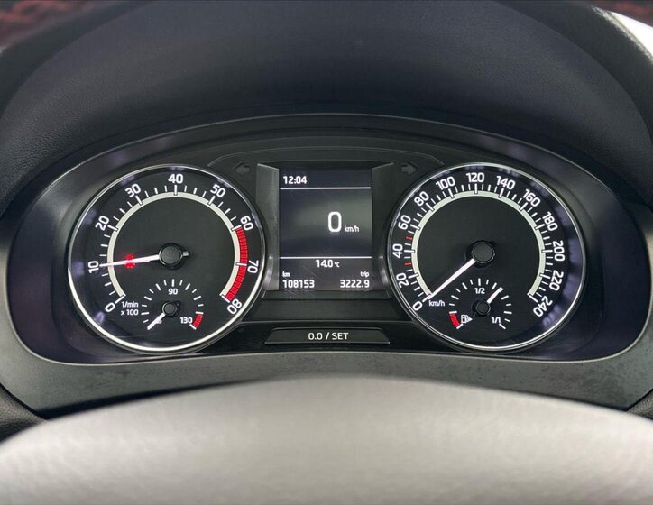 Škoda Rapid Hatchback 999,0 81 kw