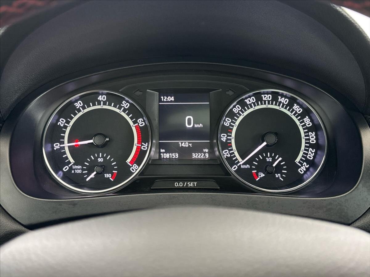 Škoda Rapid Hatchback 999,0 81 kw