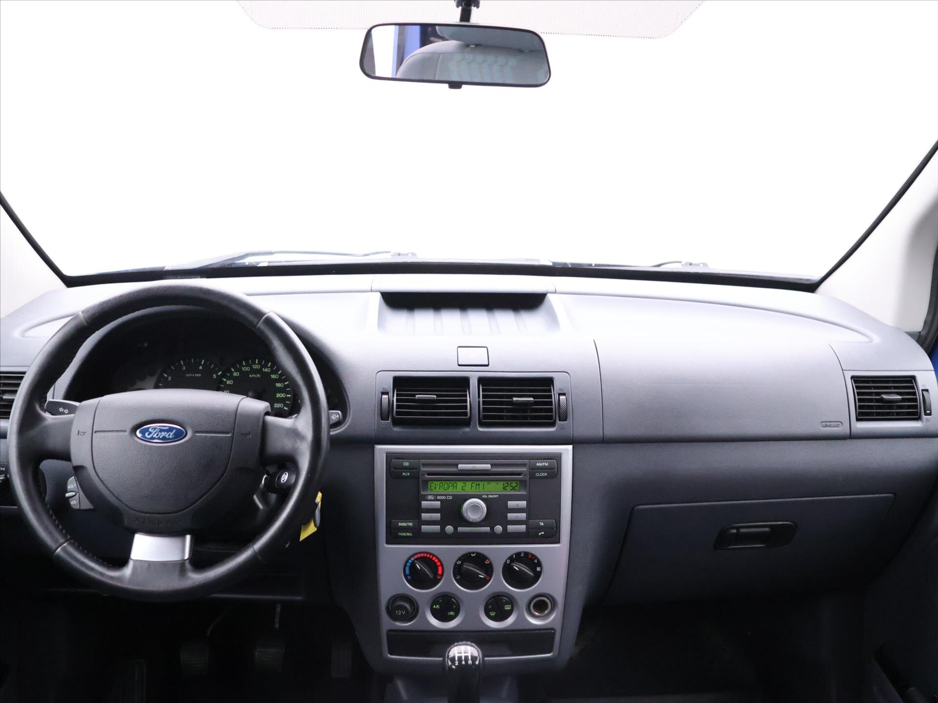 Ford Tourneo Connect MPV 1,8 l 81 kw