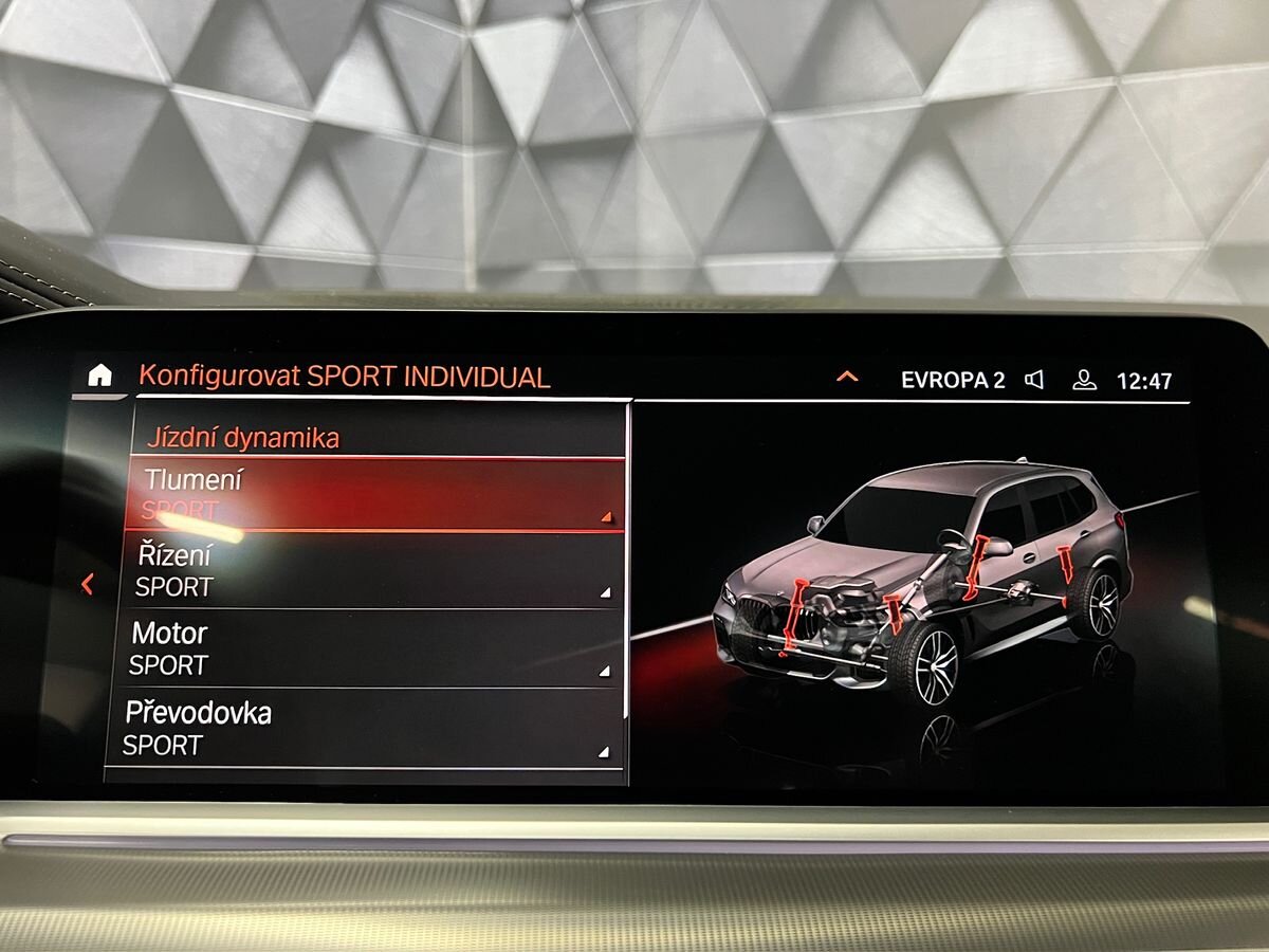 BMW X5 SUV 3,0 l 210 kw