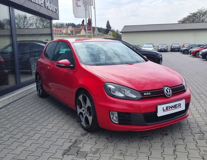 Volkswagen Golf Kombi 2,0 l 155 kw