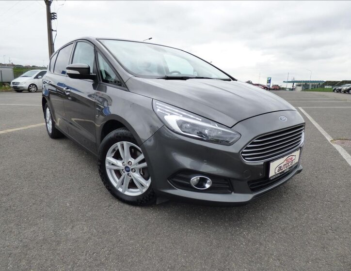 Ford S-MAX MPV 2,0 l 110 kw