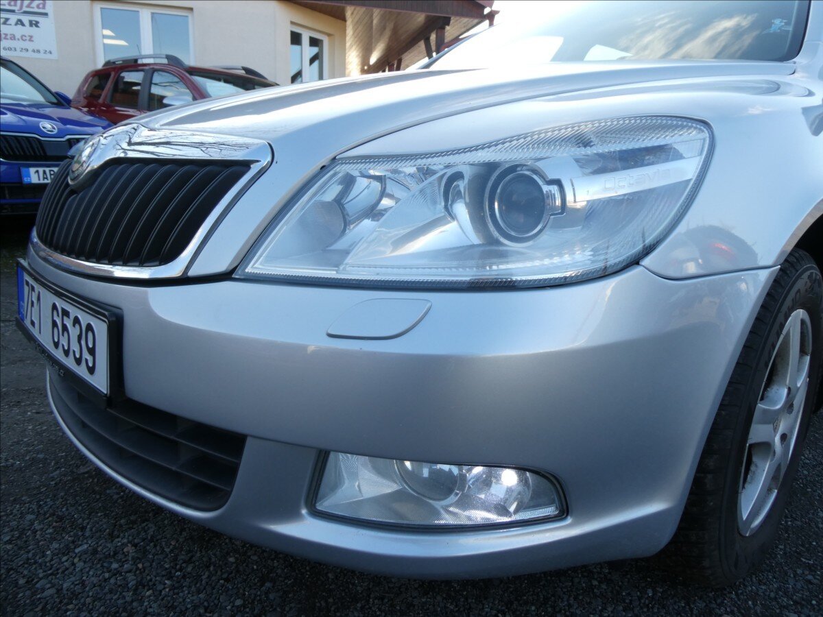 Škoda Octavia Kombi 2,0 l 103 kw