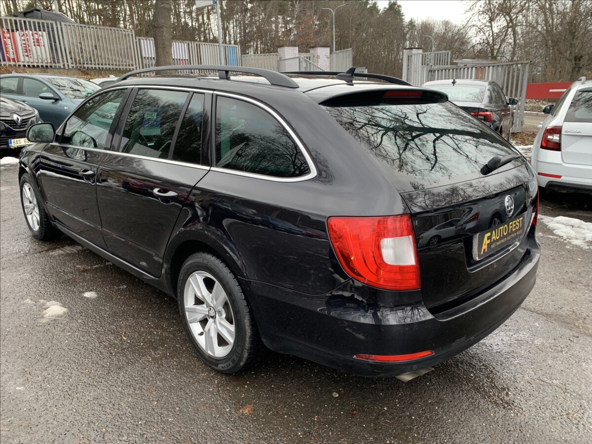 Škoda Superb Kombi 1,6 l 77 kw