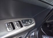 KIA Sportage SUV 2,0 l 100 kw