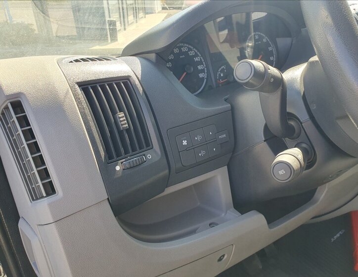 Peugeot Boxer Kombi 3,0 l 115 kw