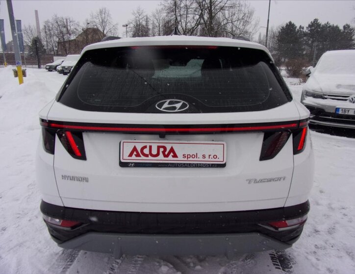 Hyundai Tucson SUV 1,6 l 110 kw