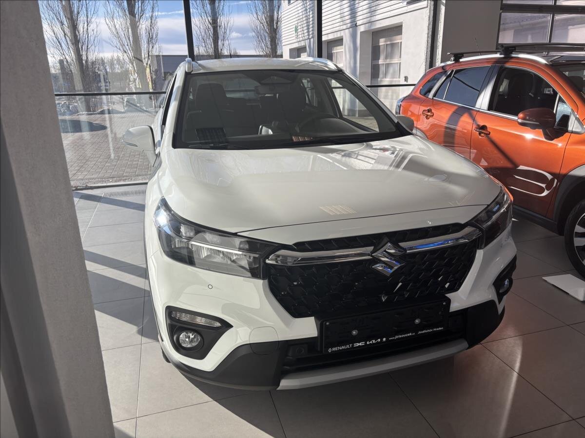 Suzuki S-Cross SUV / Terénní 1,4 l 81 kw