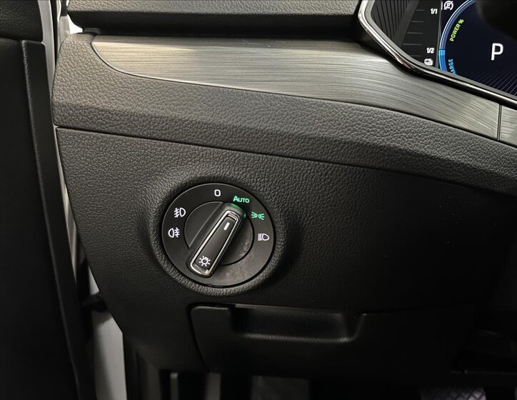 Škoda Superb Kombi 1,4 l 160 kw