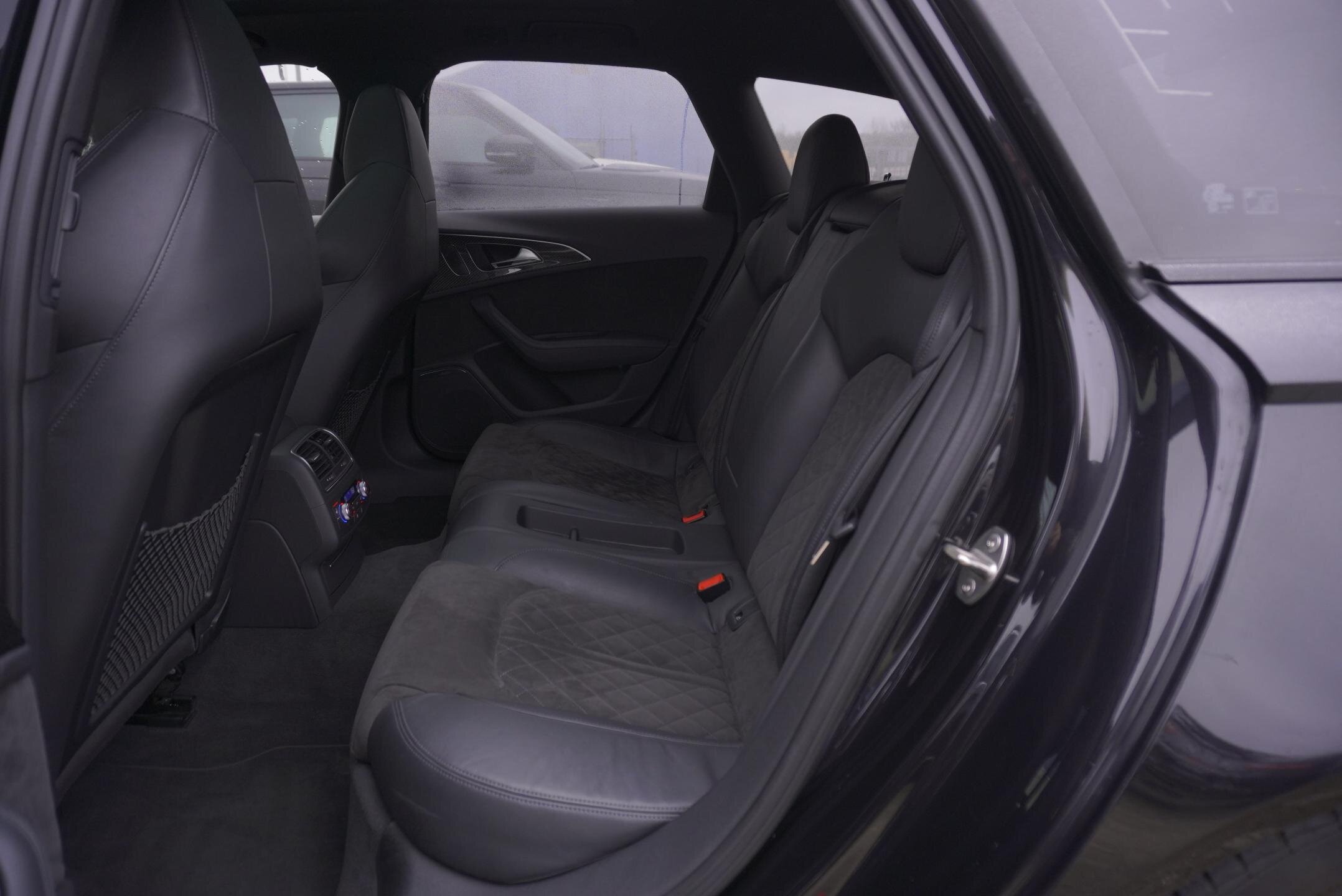 Audi RS 6 Hatchback 4,0 l 412 kw