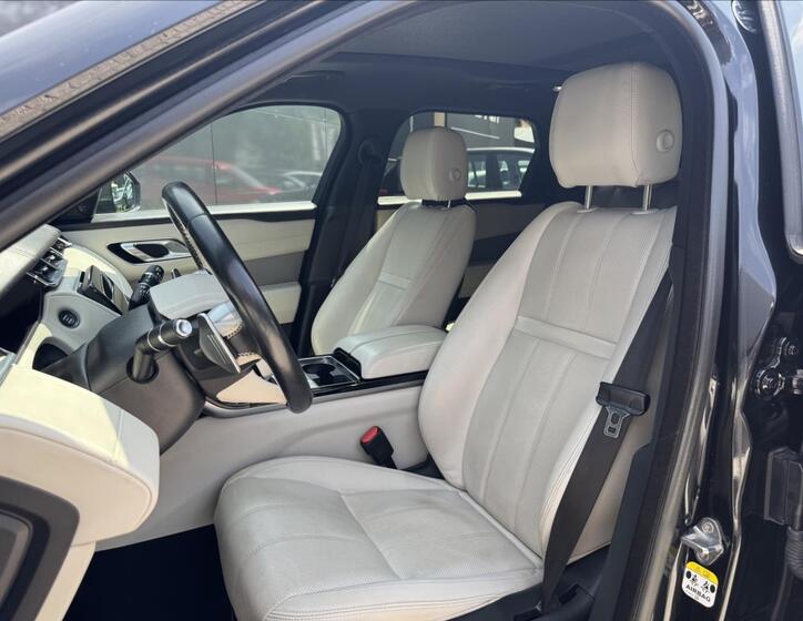 Land Rover Range Rover Velar 10
