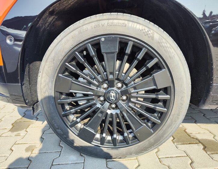 Hyundai Santa Fe SUV / Terénní 1,6 l 158 kw