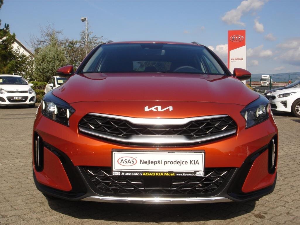 KIA XCeed SUV / Terénní 1,5 l 103 kw