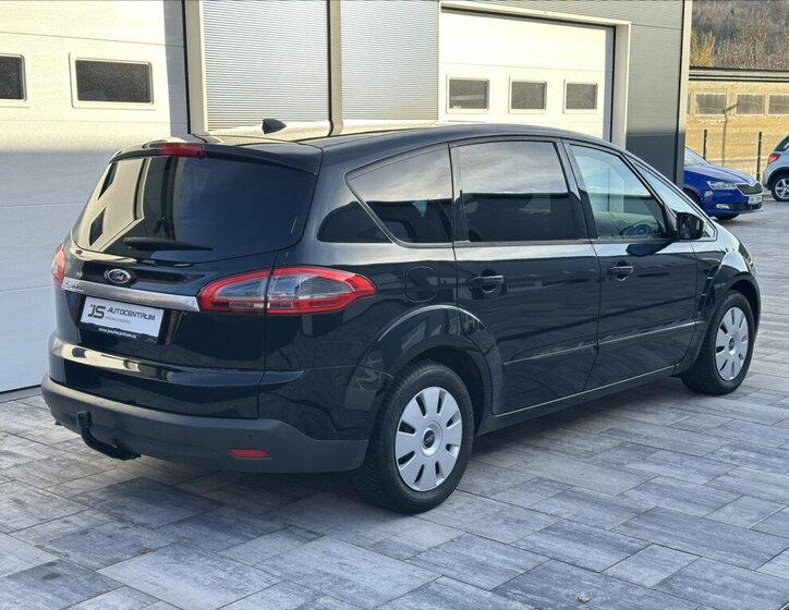 Ford S-MAX MPV 2,0 l 103 kw
