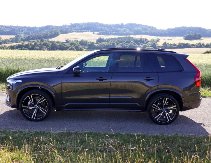 Volvo XC90 4