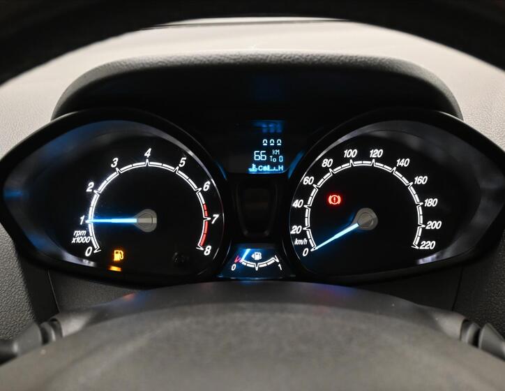 Ford Tourneo Courier 16