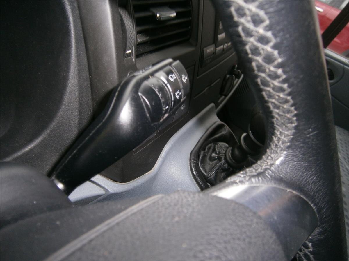 Ford Transit Kombi 2,2 l 92 kw