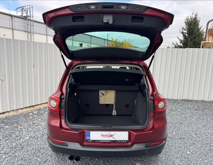 Volkswagen Tiguan 12