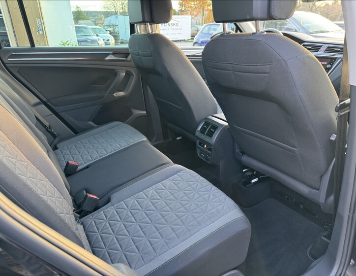 Volkswagen Tiguan 17