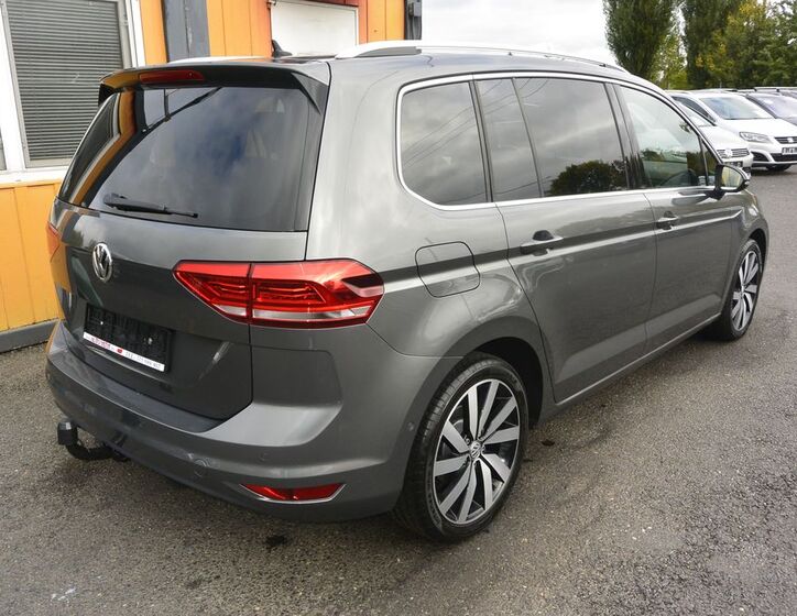 Volkswagen Touran 5