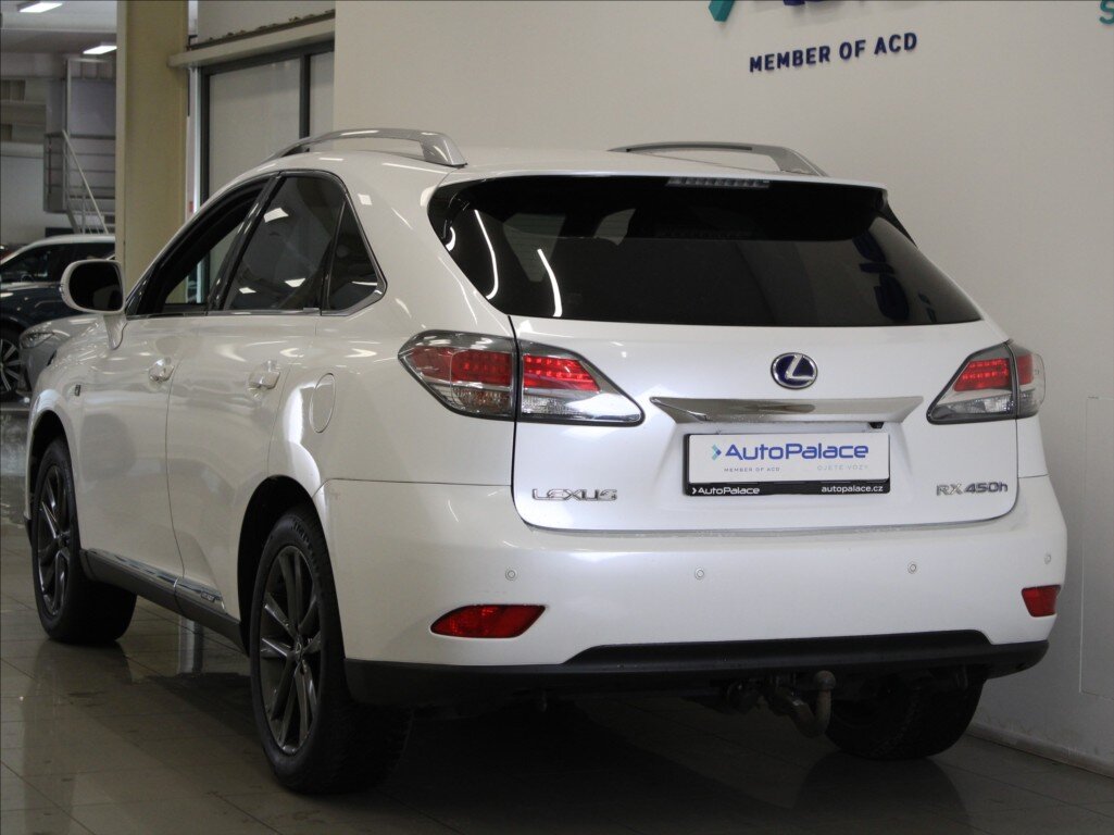 Lexus RX 450h SUV / Terénní 3,5 l 220 kw