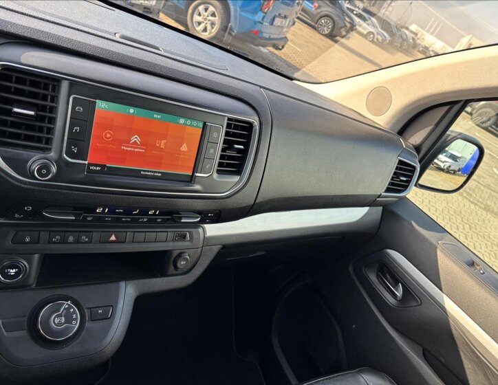 Citroën SpaceTourer MPV 2,0 l 130 kw