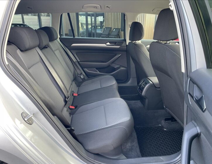 Volkswagen Passat Kombi 2,0 l 110 kw