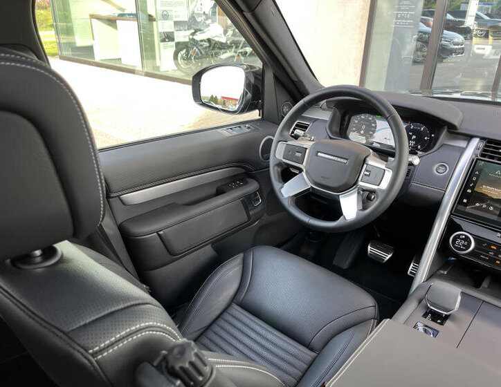 Land Rover Discovery SUV 3,0 l 221 kw