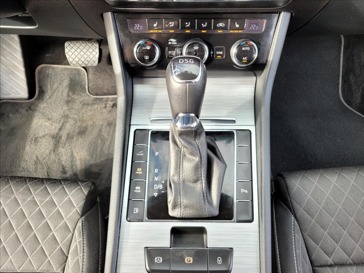 Škoda Superb Kombi 1,4 l 115 kw