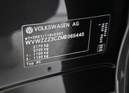 Volkswagen Passat 12