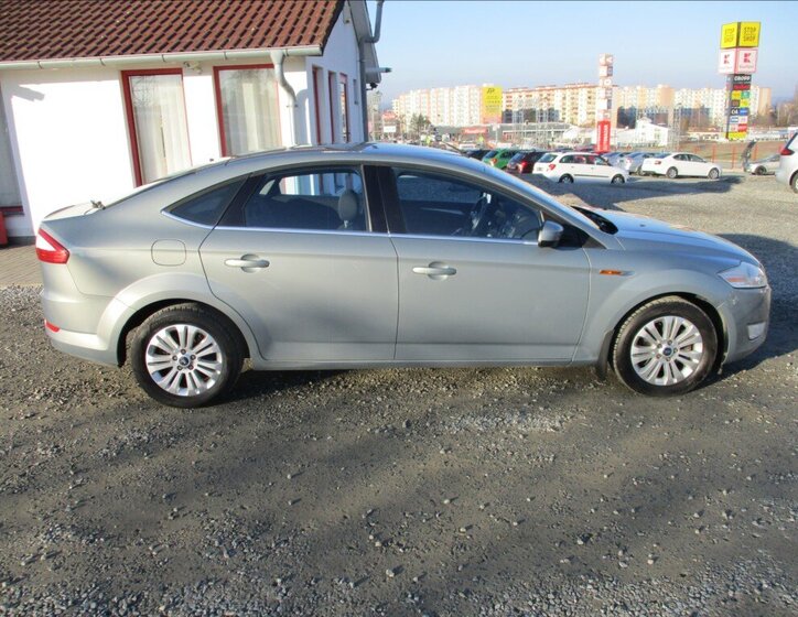 Ford Mondeo Liftback 2,0 l 103 kw