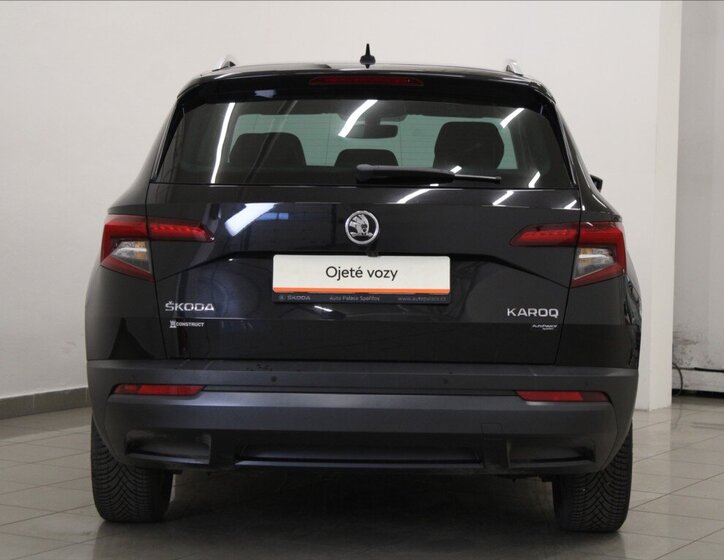 Škoda Karoq SUV 1,6 l 85 kw