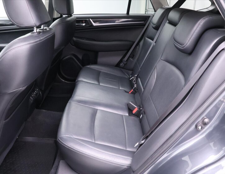 Subaru Outback Kombi 2,5 l 129 kw