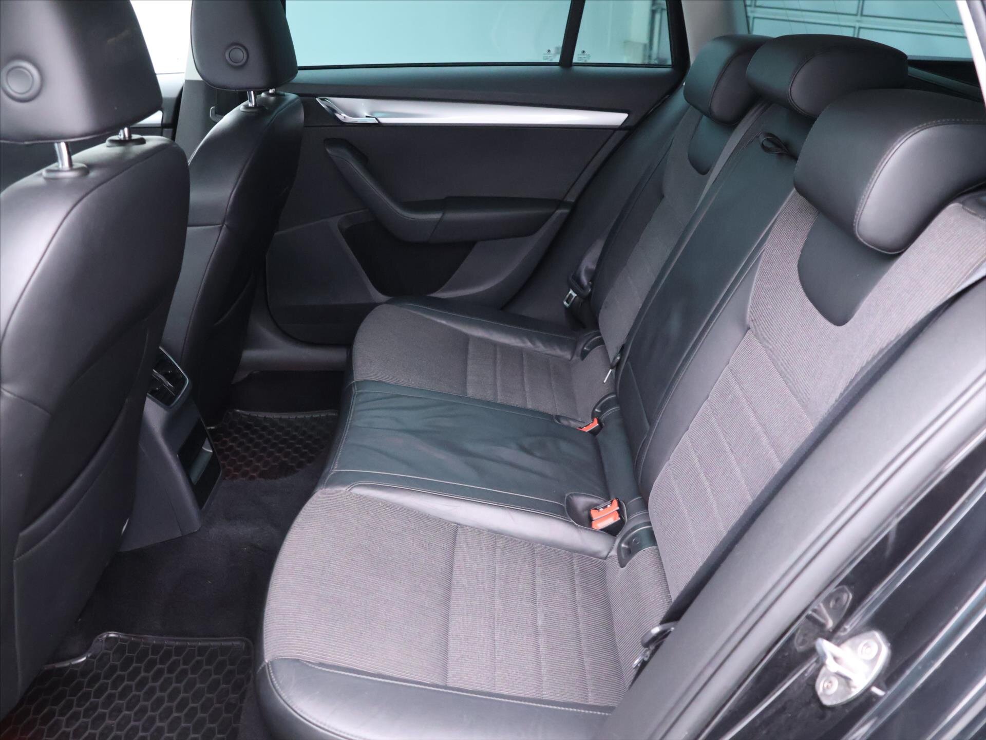 Škoda Octavia Kombi 2,0 l 110 kw