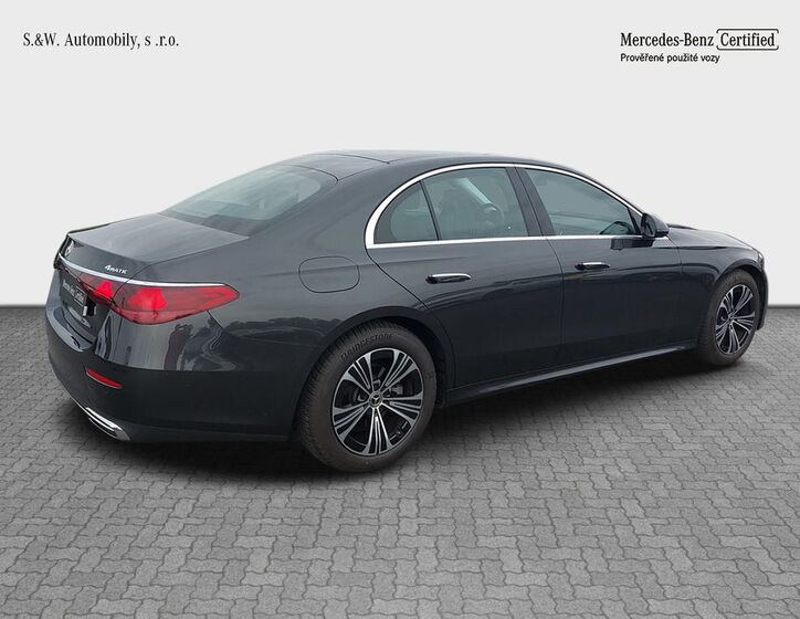 Mercedes-Benz Třídy E 5