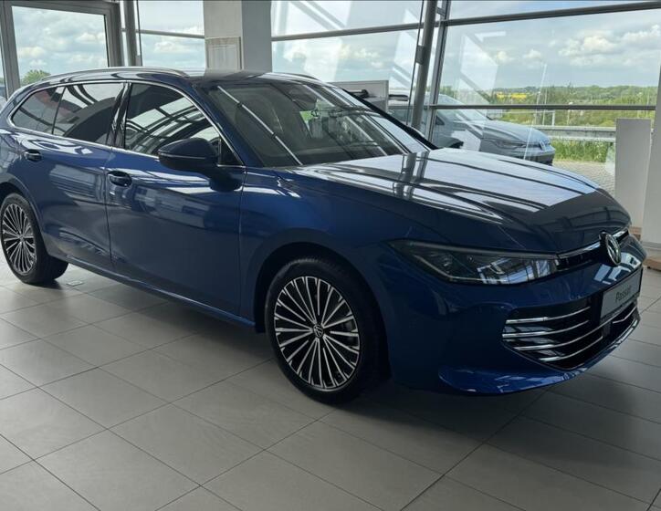 Volkswagen Passat 1