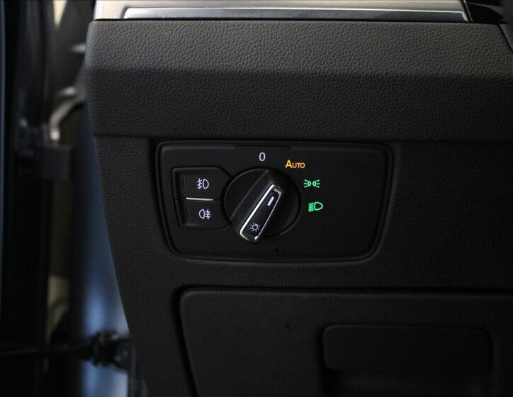 Volkswagen Passat 18