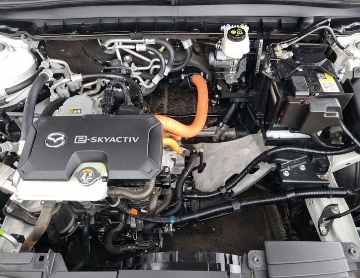 Mazda MX-30 SUV / Terénní 0,0 107 kw