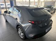 Mazda 3 4