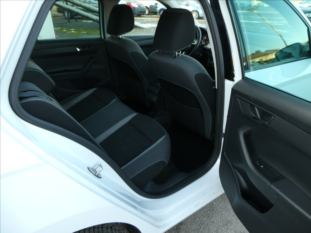 Škoda Fabia Hatchback 999,0 55 kw