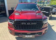 Dodge RAM 8