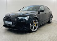 Audi e-tron SUV 0,0 370 kw