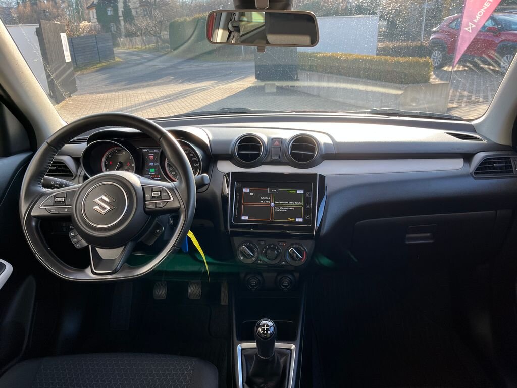 Suzuki Swift Hatchback 1,2 l 61 kw