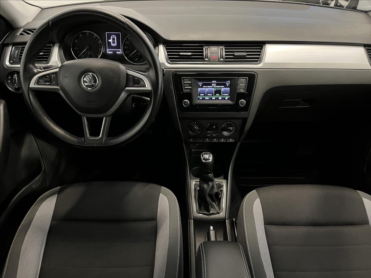 Škoda Rapid Liftback 1,2 l 66 kw