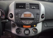 Toyota RAV4 SUV / Terénní 2,2 l 130 kw