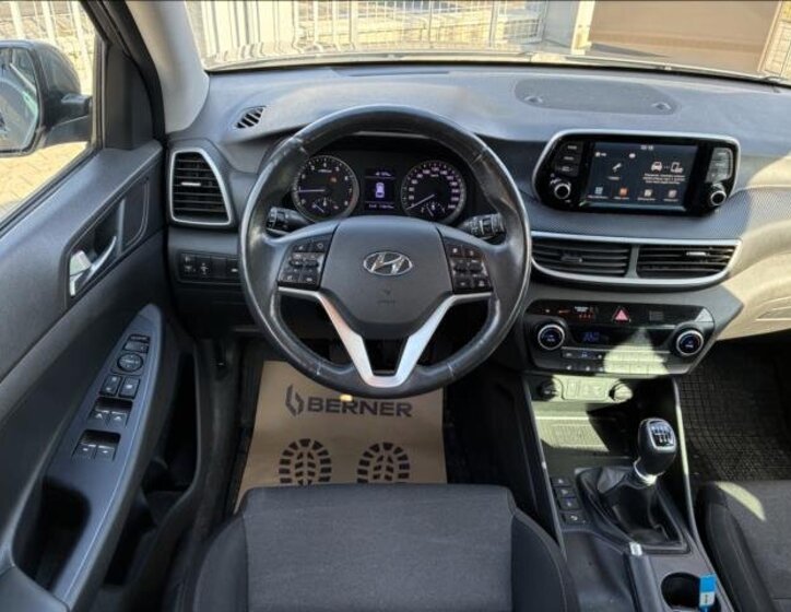 Hyundai Tucson SUV 1,6 l 130 kw