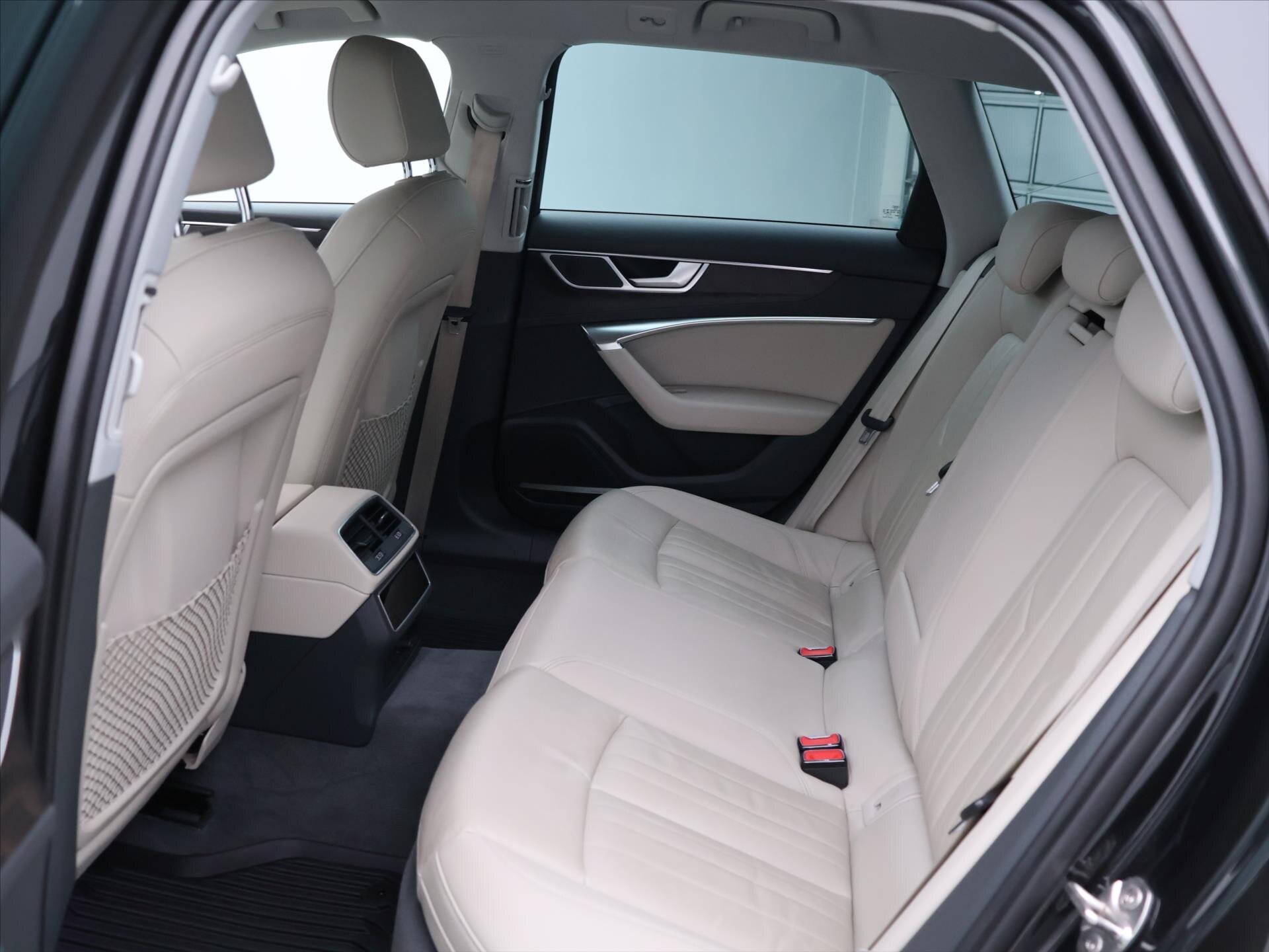 Audi A6 Kombi 3,0 l 170 kw