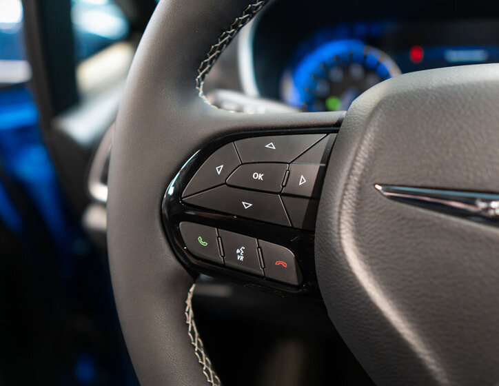 Chrysler Pacifica MPV 3,6 l 221 kw