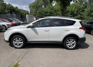 Toyota RAV4 SUV / Terénní 2,2 l 110 kw