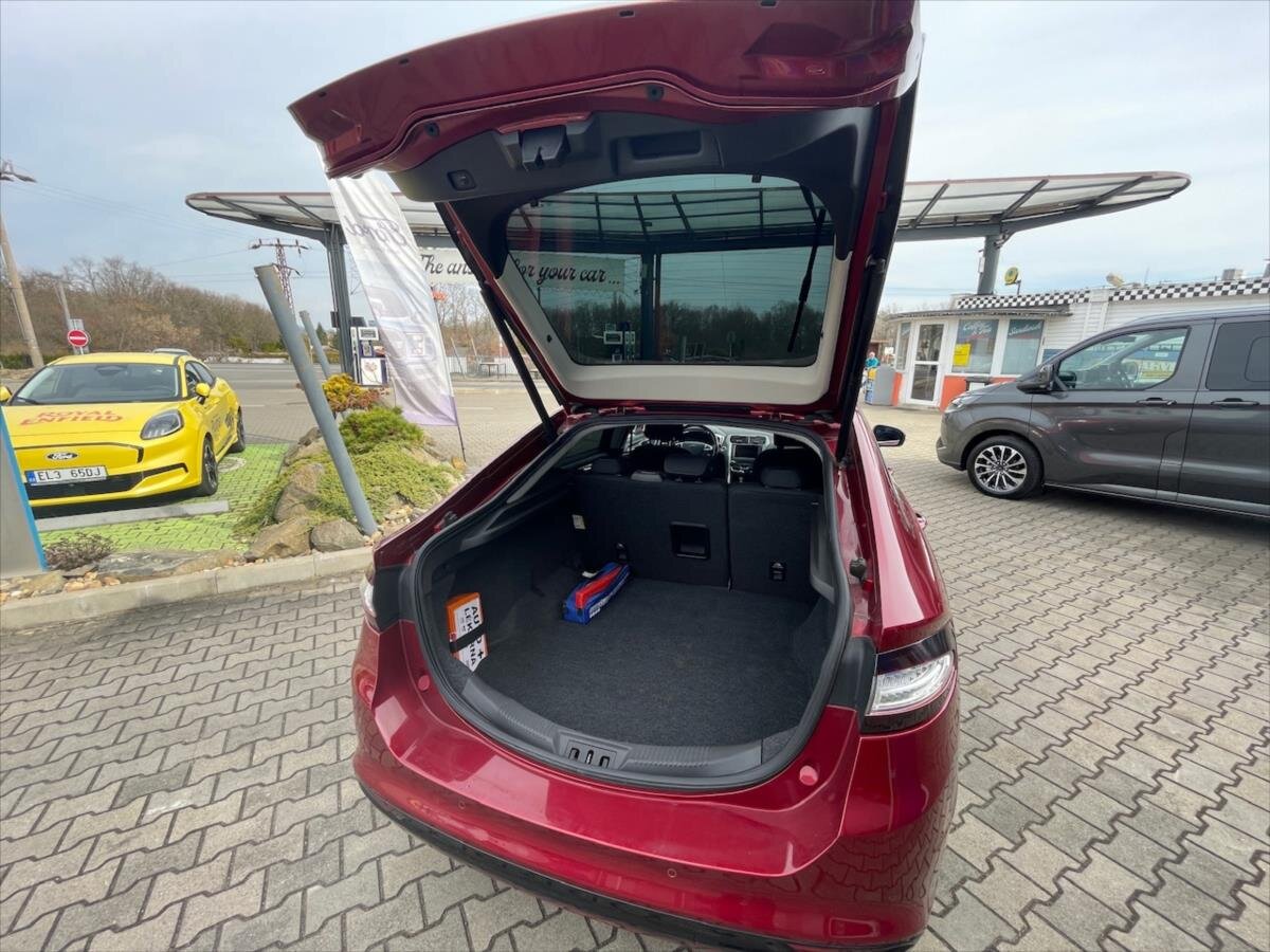 Ford Mondeo Hatchback 1,5 l 118 kw